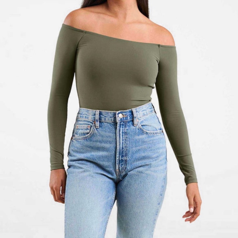 Nuuds Off the Shoulder Bodysuit, XS Olive
